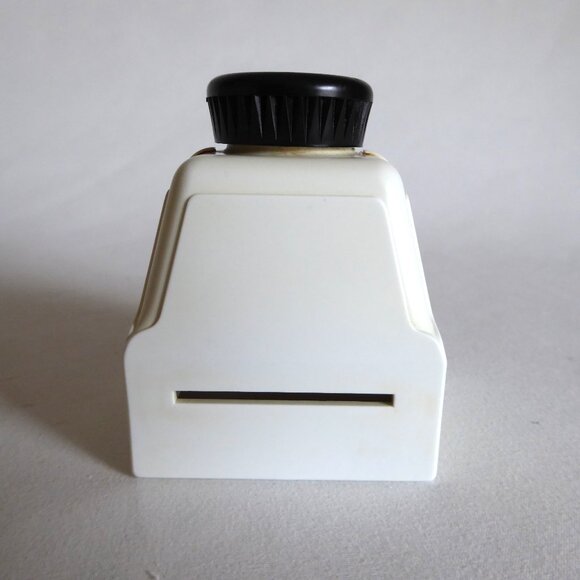 VINTAGE 35mm HAND HELD SELF ILLUMINATING SLIDE FILM VIEWER - Picture 3 of 7